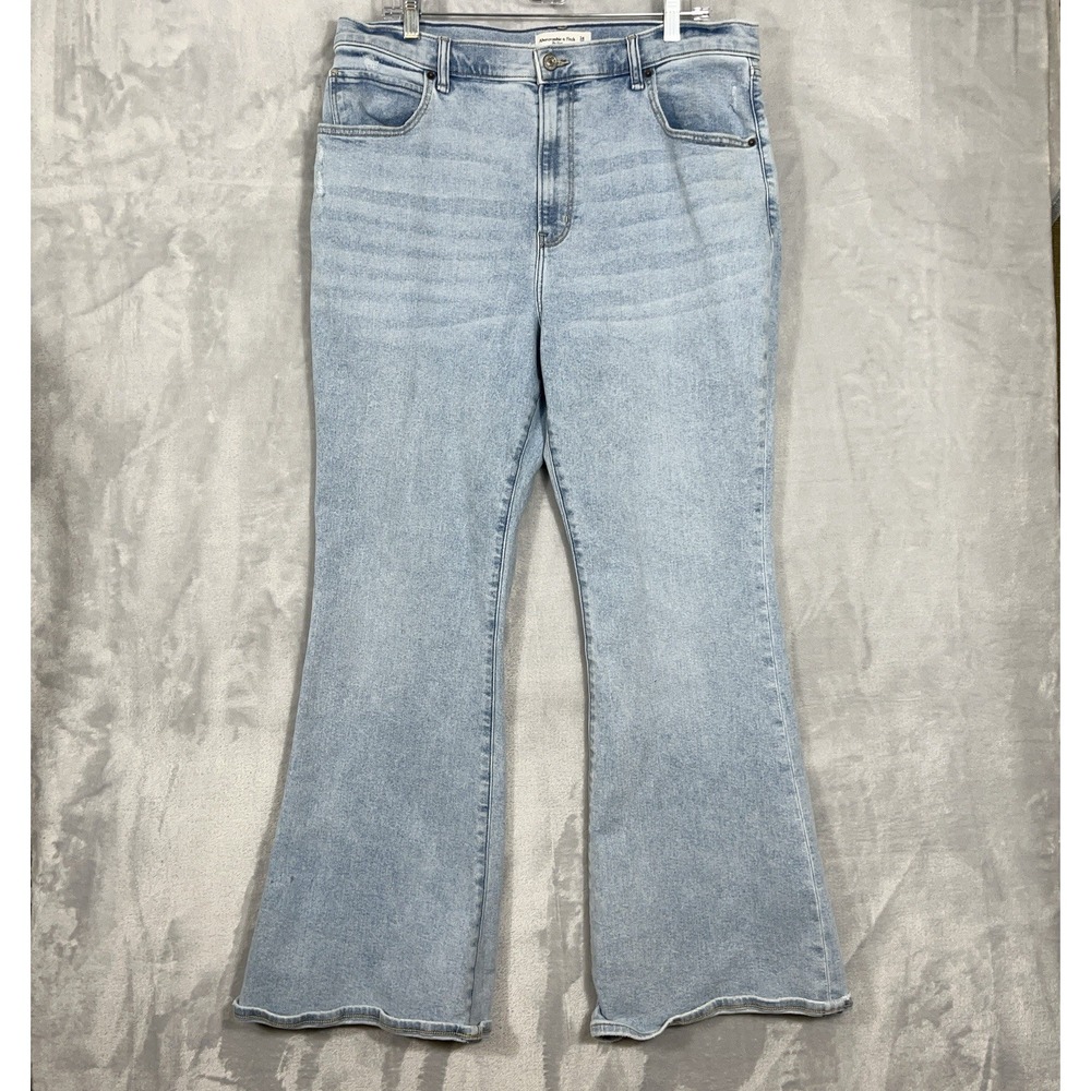 Abercrombie‎ & Fitch The Flare Ultra High Rise Jeans Light Wash Sz 34/18R(34x30)